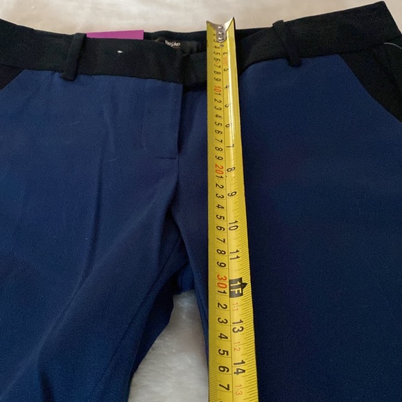 NWT MOSSIMO Mid-rise Fitted Hip & Thigh Ankle Crop Officer Blue Pants Size 10 - Picture 8 of 14
